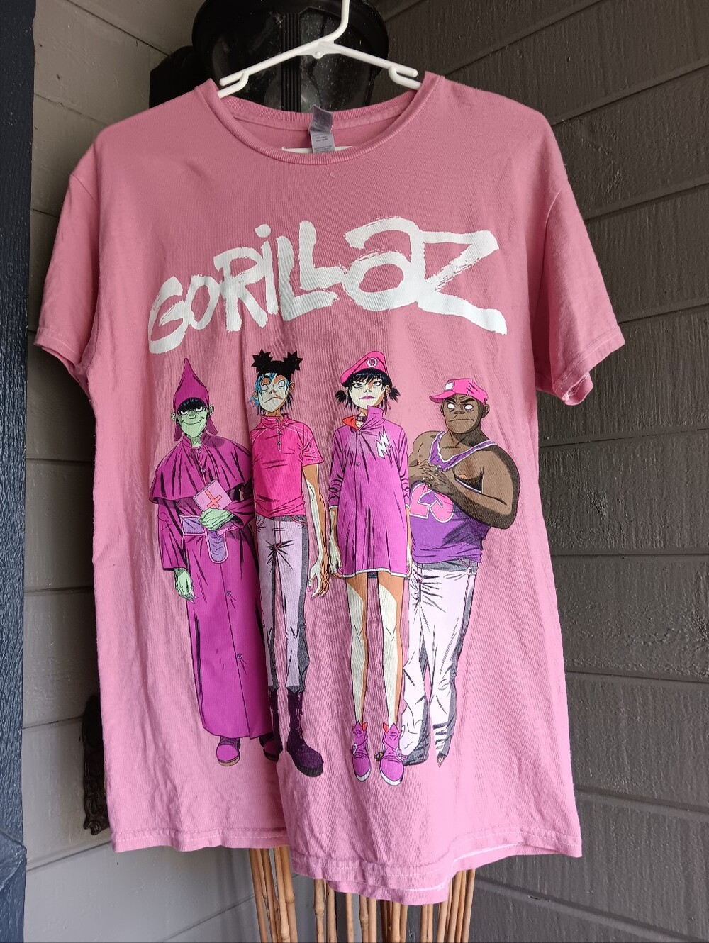 Gorillaz Cracker Island Pink T-shirt Size M